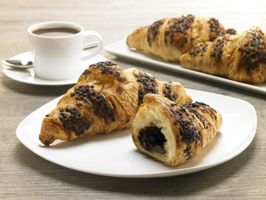 21821500 Schulstad Chocolate Hazelnut Filled Croissants