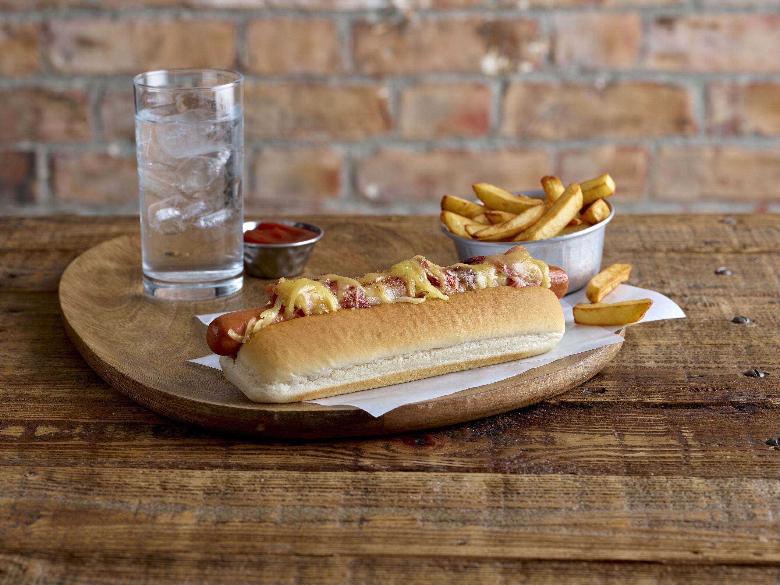 5790003004 8.5 Inch Jumbo Hot Dog Roll - Top Sliced