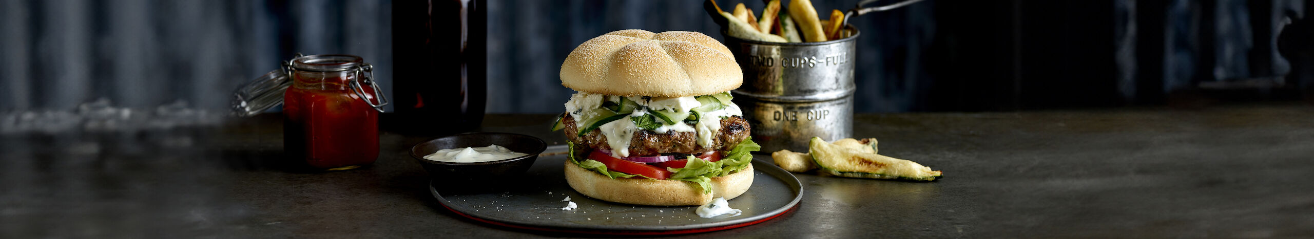 GourmetBurgerBunLamb_RT_LR